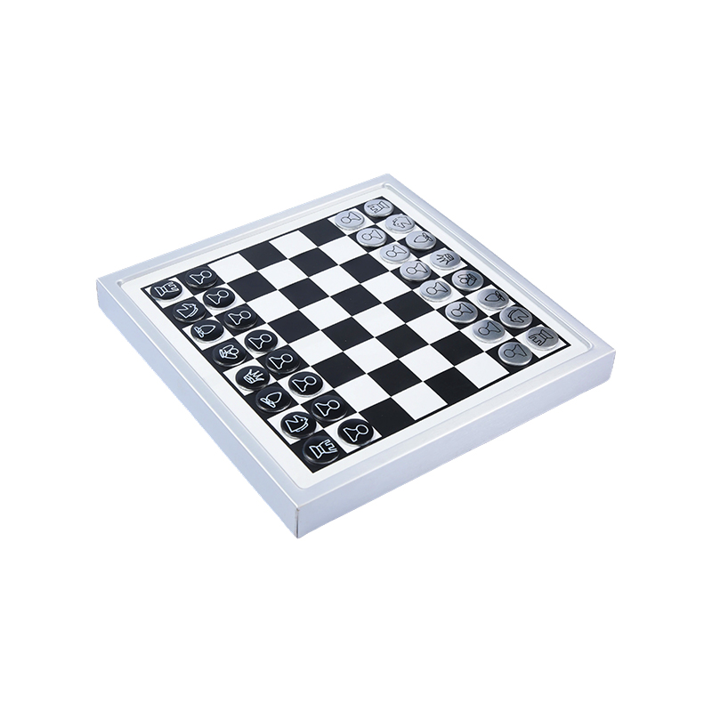 Set Catur Magnetik yang Dapat Dipasang di Dinding Edisi Bingkai Putih Modern